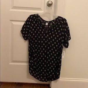 Old Navy Black and White Blouse (never worn)